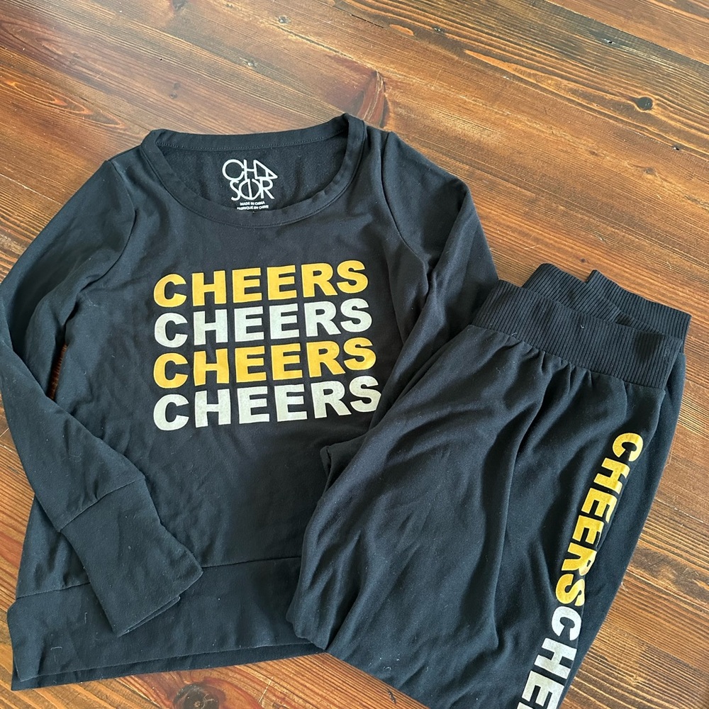 Chaser Black, Gold, and Silver Cheers Lounge Set
